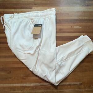 The North Face woman's Canyonlands Joggers 1X Gardenia White